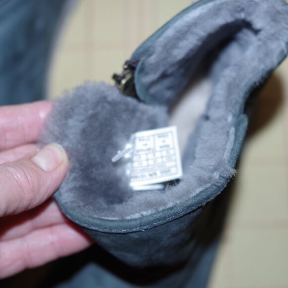 UGG Abree 1016548 Women Mini Ankle Gray Suede Boots, Size 10 - Picture 10 of 11